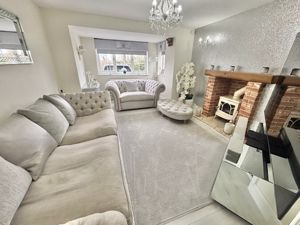 Photo 27- click for photo gallery